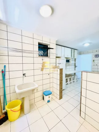 Imagem Se você sempre sonhou em morar em um apartamento espaçoso, confortável e com uma vista incrível para o mar, essa é a sua oportunidade!