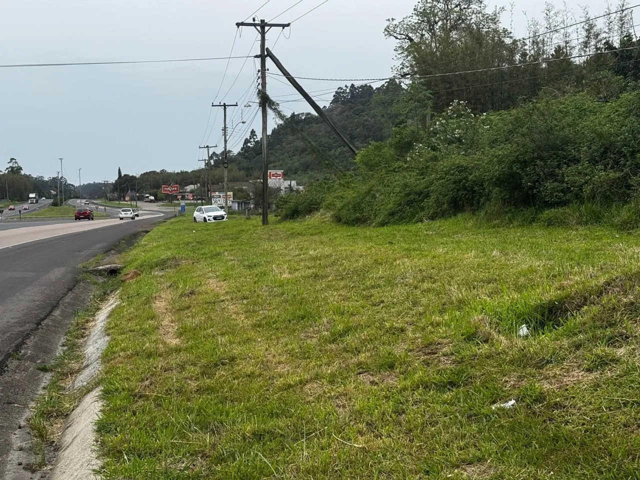 Imagem **Oportunidade Única! ÁREA MISTA à Venda em Osório na BR101, Rio Grande do Sul!**