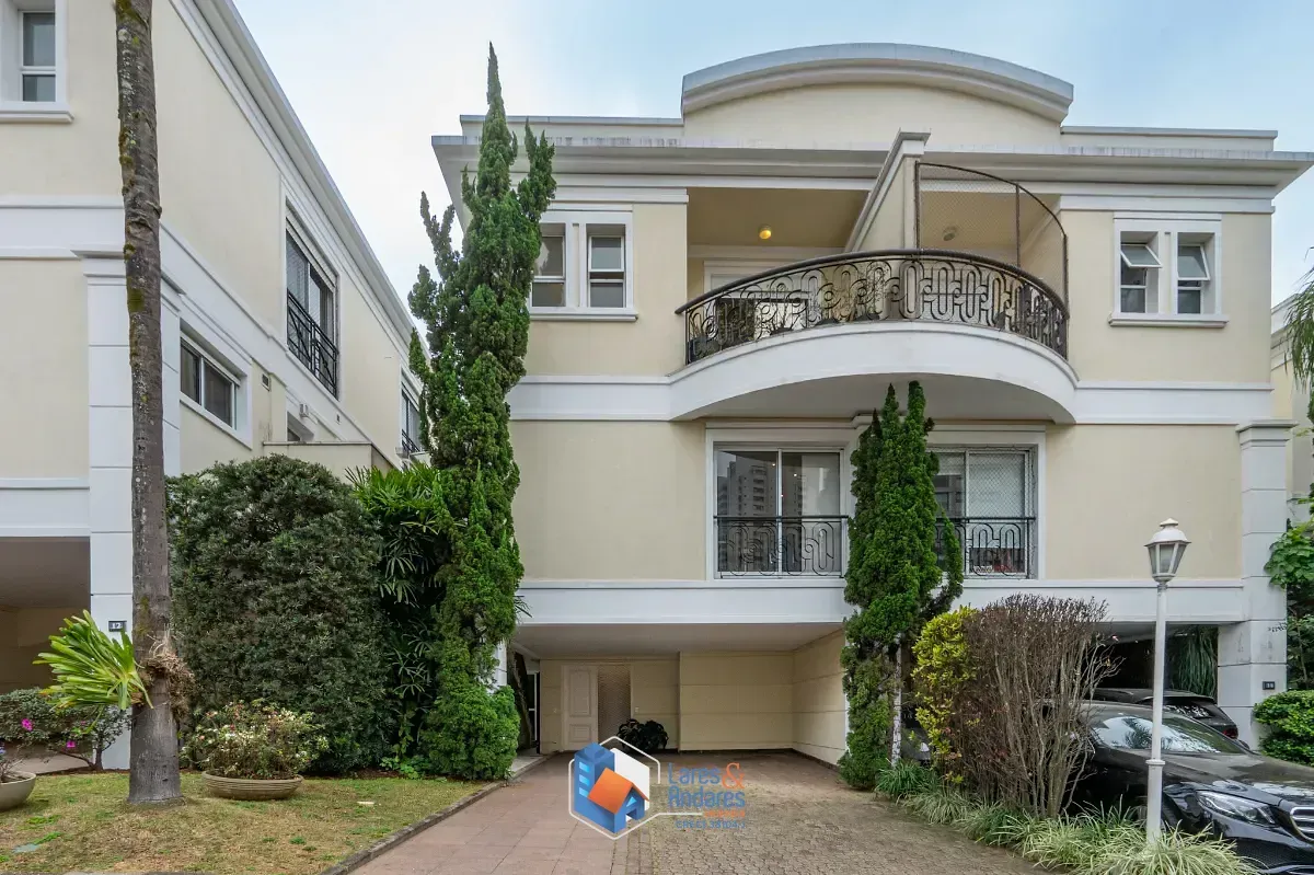 Foto do imóvel Casa no condomínio América para venda com 4 quartos, sendo 4 suítes, 383m² em Rua Doutor Alberto Lyra
