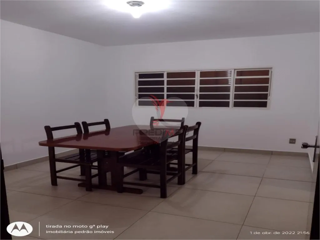 Imagem Casa de 2 quartos, 200m² no bairro Vila Marimbondo, em Lençóis Paulista