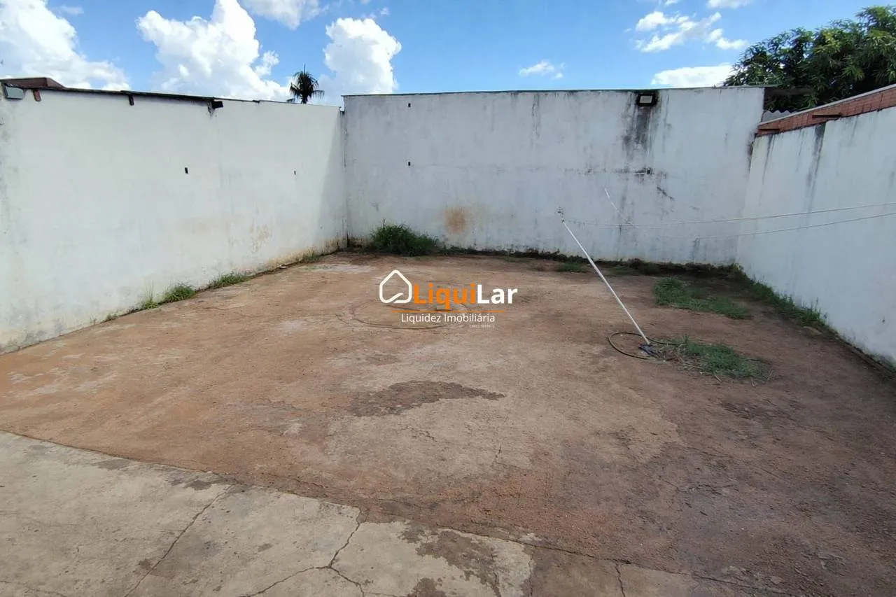 Imagem Casa à Venda no Coophavila II | 3 Quartos, Planejados e Amplo Quintal