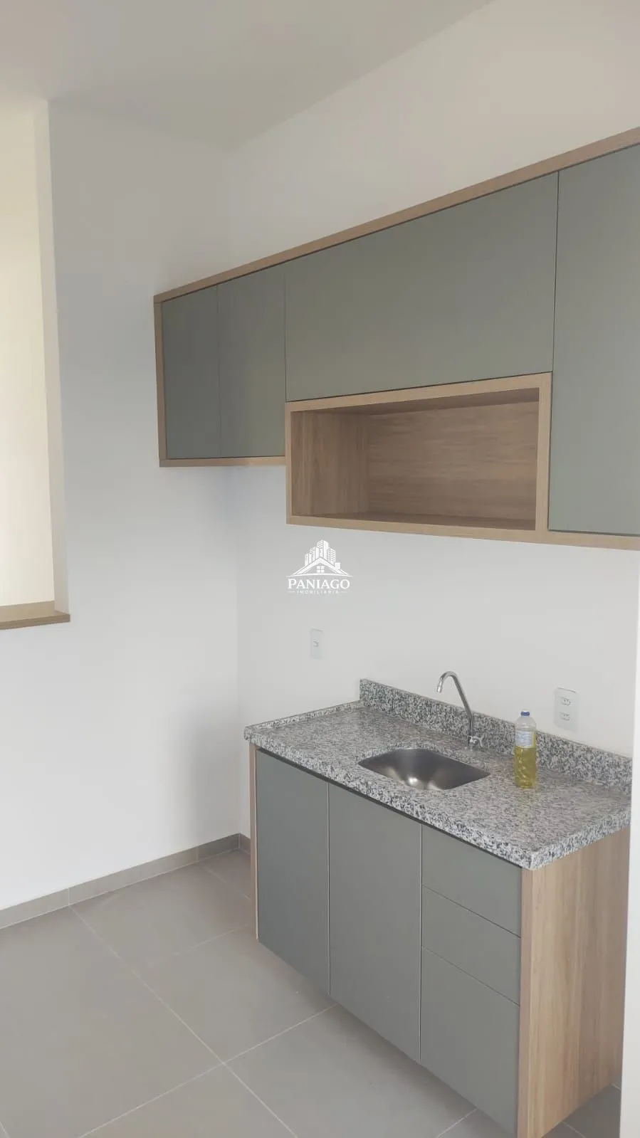 Imagem Casa em Condomínio 3 dormitórios para alugar Petrópolis Várzea Grande/MT