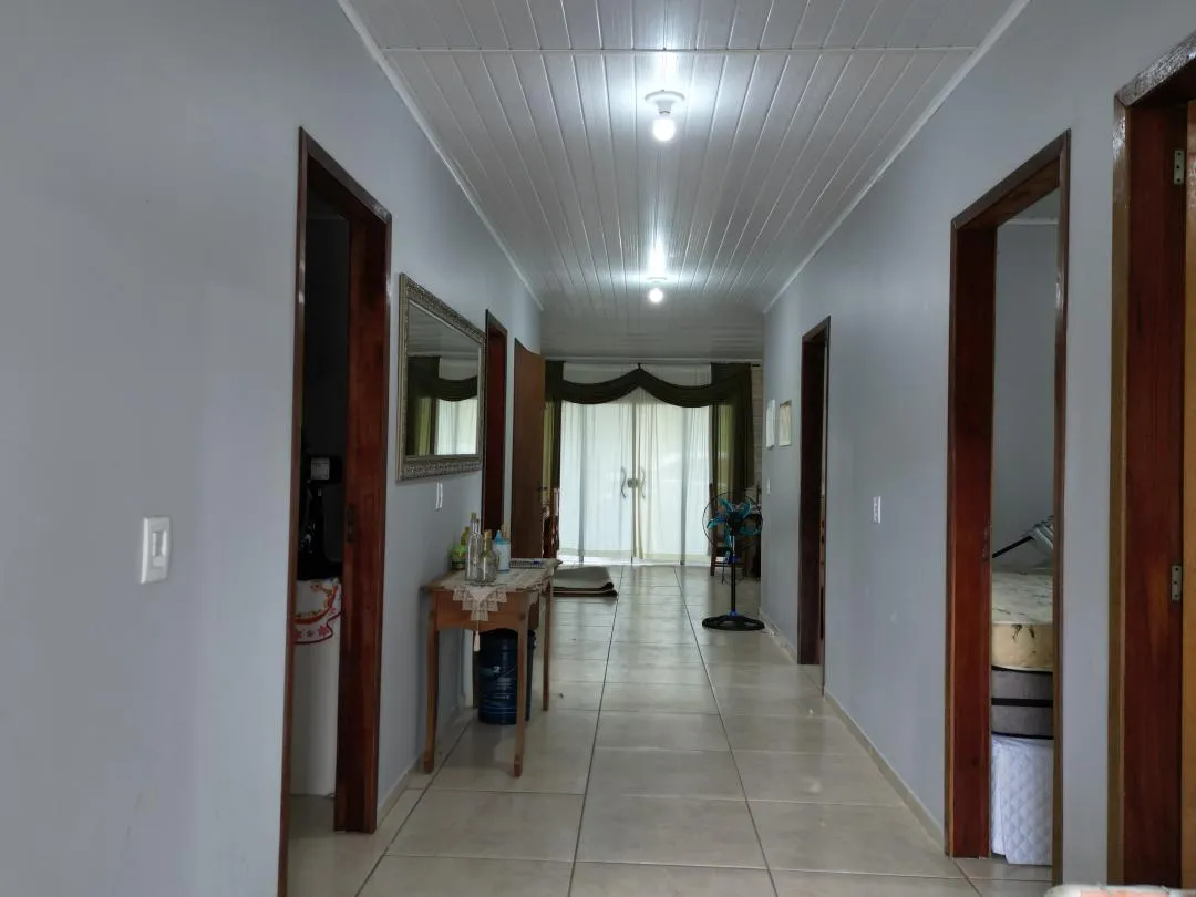 Imagem Casa mobiliada frente para água com churrasqueira e pomar em Boa Vista da Aparecida