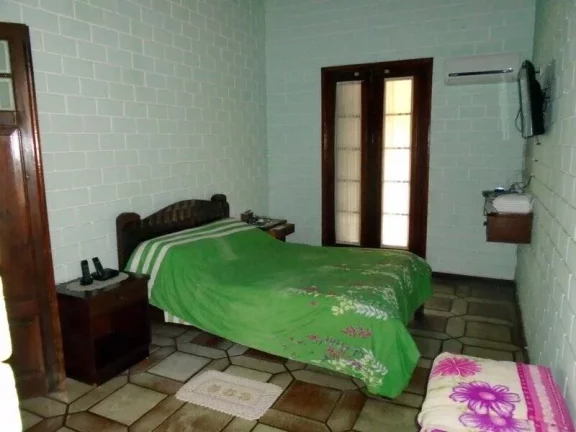 Imagem LINDA CASA DE 4 DORMITORIOS E PISCINA - PERMUTA ABCD SP