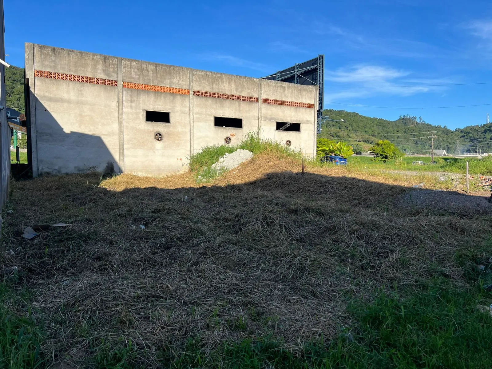 Imagem Terreno à venda com 264m2 por R$ 550.000,00