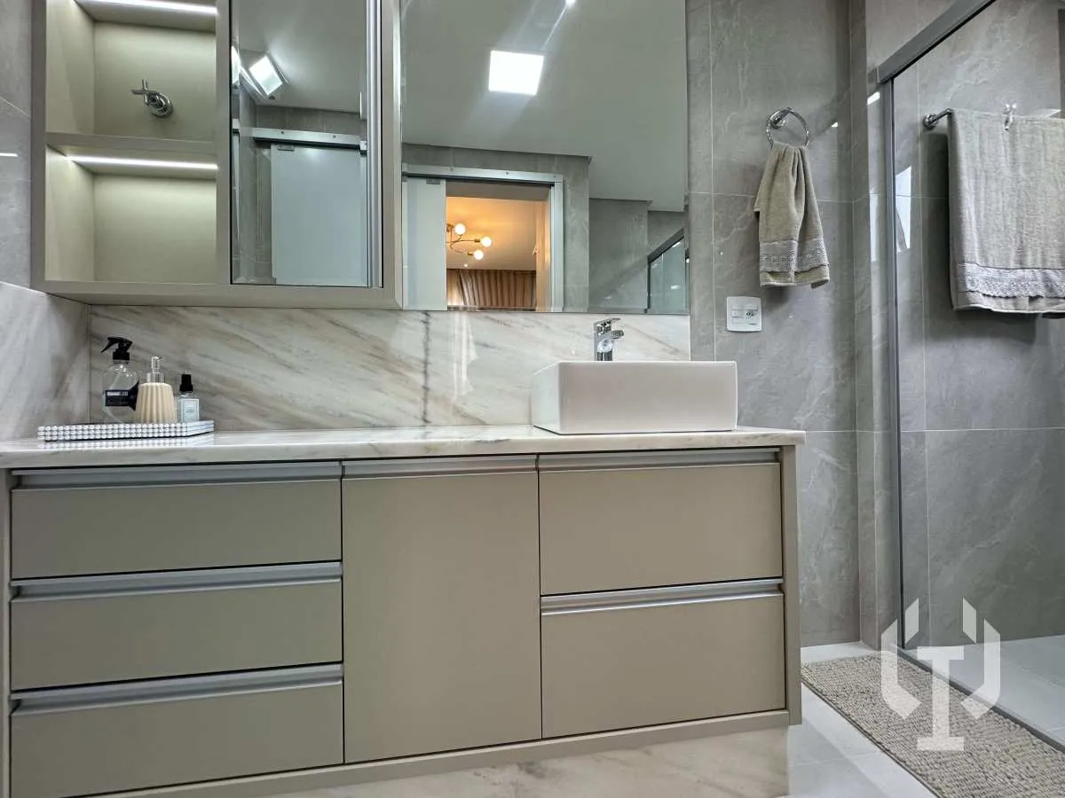 Imagem Apartamento à venda, no Beach House em Itapema, Meia praia, com 3 quartos, 142,65m2