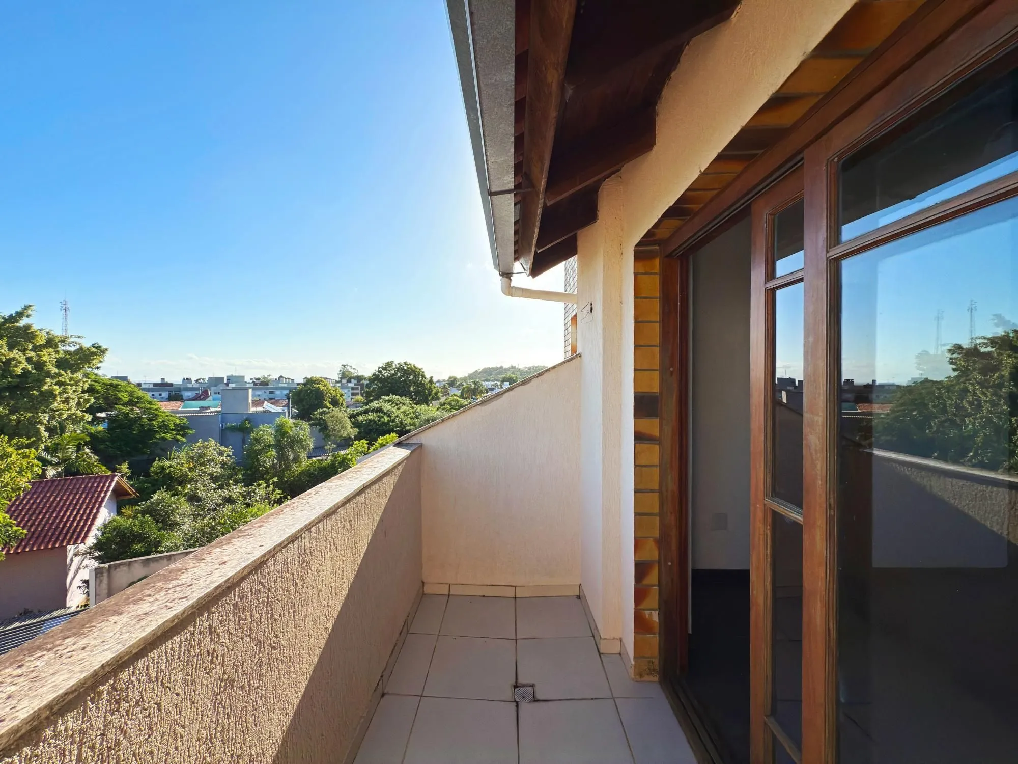 Imagem Casa em condomínio 3 dormitórios (2 suites), 3 vagas - Bairro Jardim Isabel