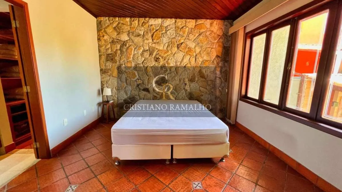 Imagem Casa de condomínio à venda em Cabo Frio, Peró, com 2 quartos, 161,79m2