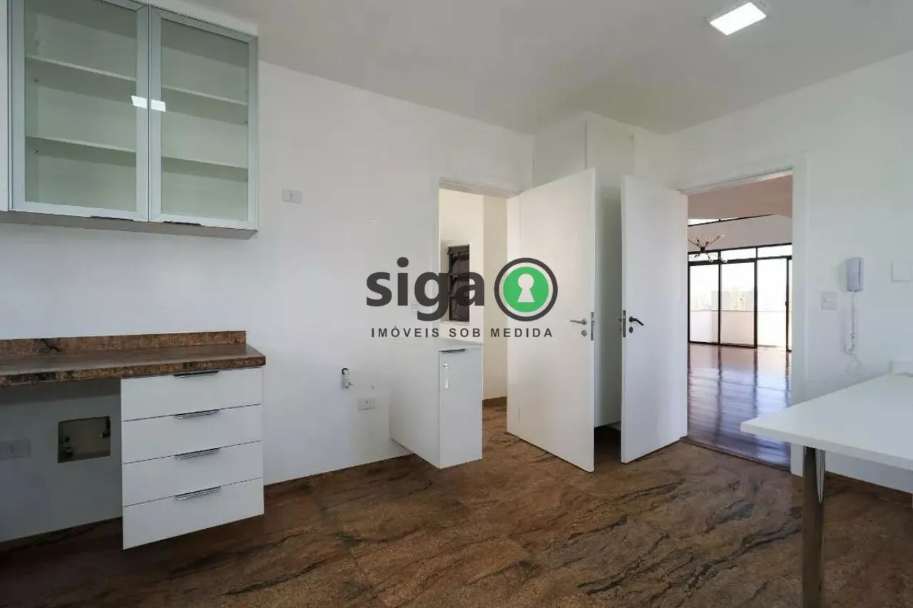 Imagem Cobertura Triplex à Venda na Vila Suzana - 4 quartos com 2 Suítes e Piscina Privativa!