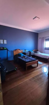 Imagem Vende-se Sobrado Jardim Califórnia, 4 dormitórios sendo duas suítes