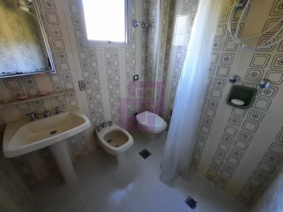 Imagem Apartamento para Venda em Guarujá / SP no bairro Astúrias