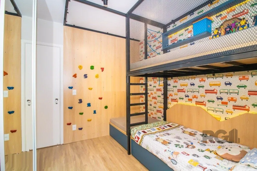 Imagem Vende-se belo apartamento a 2 quadras do Parcão, 3 quartos com suíte e vaga coberta - 110m² - Auxiliadora