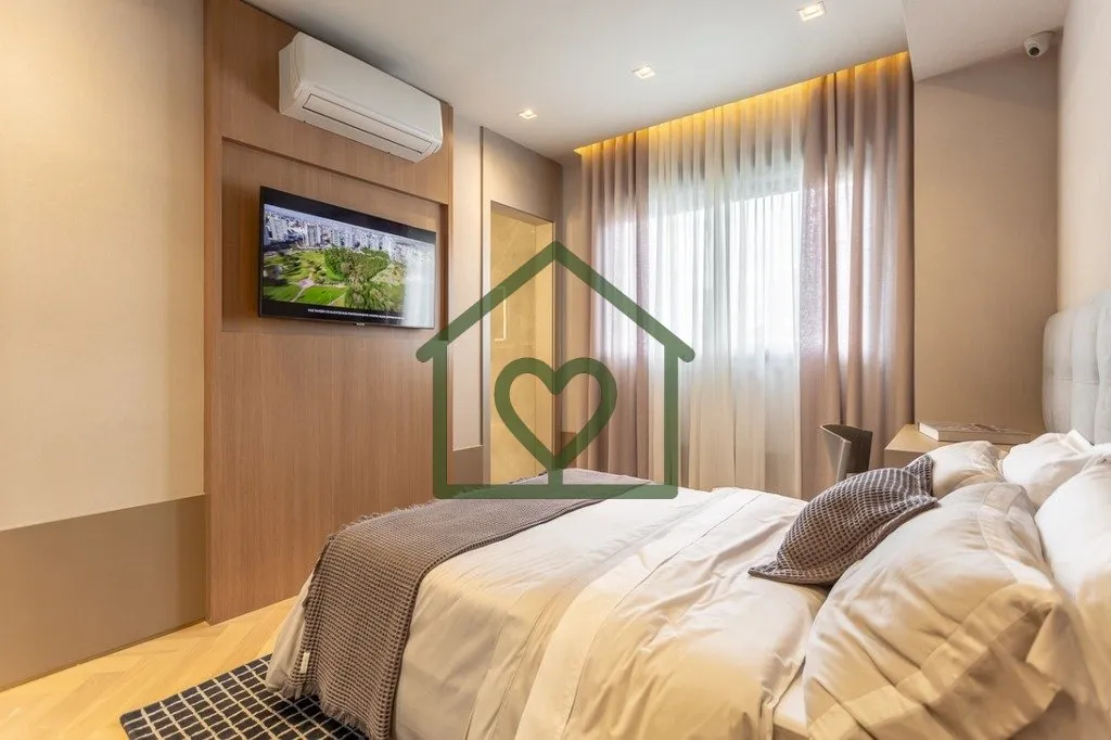 Imagem Jardim Europa, apto andar alto com 202 metros privativos sendo 3 suítes e 3 vagas no Tree Haus, emp...