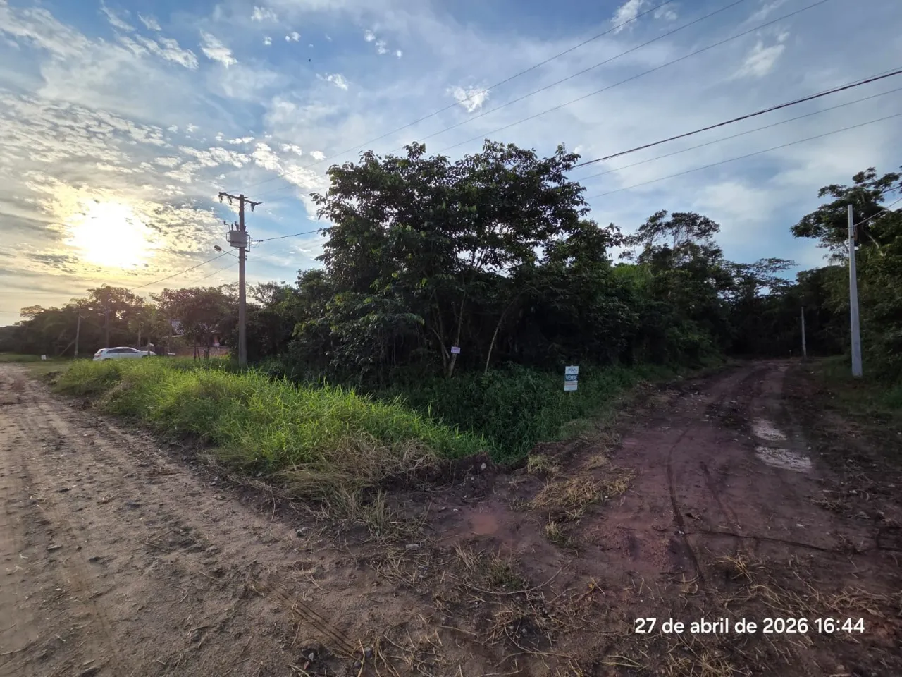 Imagem Terreno localizado na Rua 590 Hercílio Luz, 4 no bairro Cambijú em Itapoá Santa Catarina.
Área t...