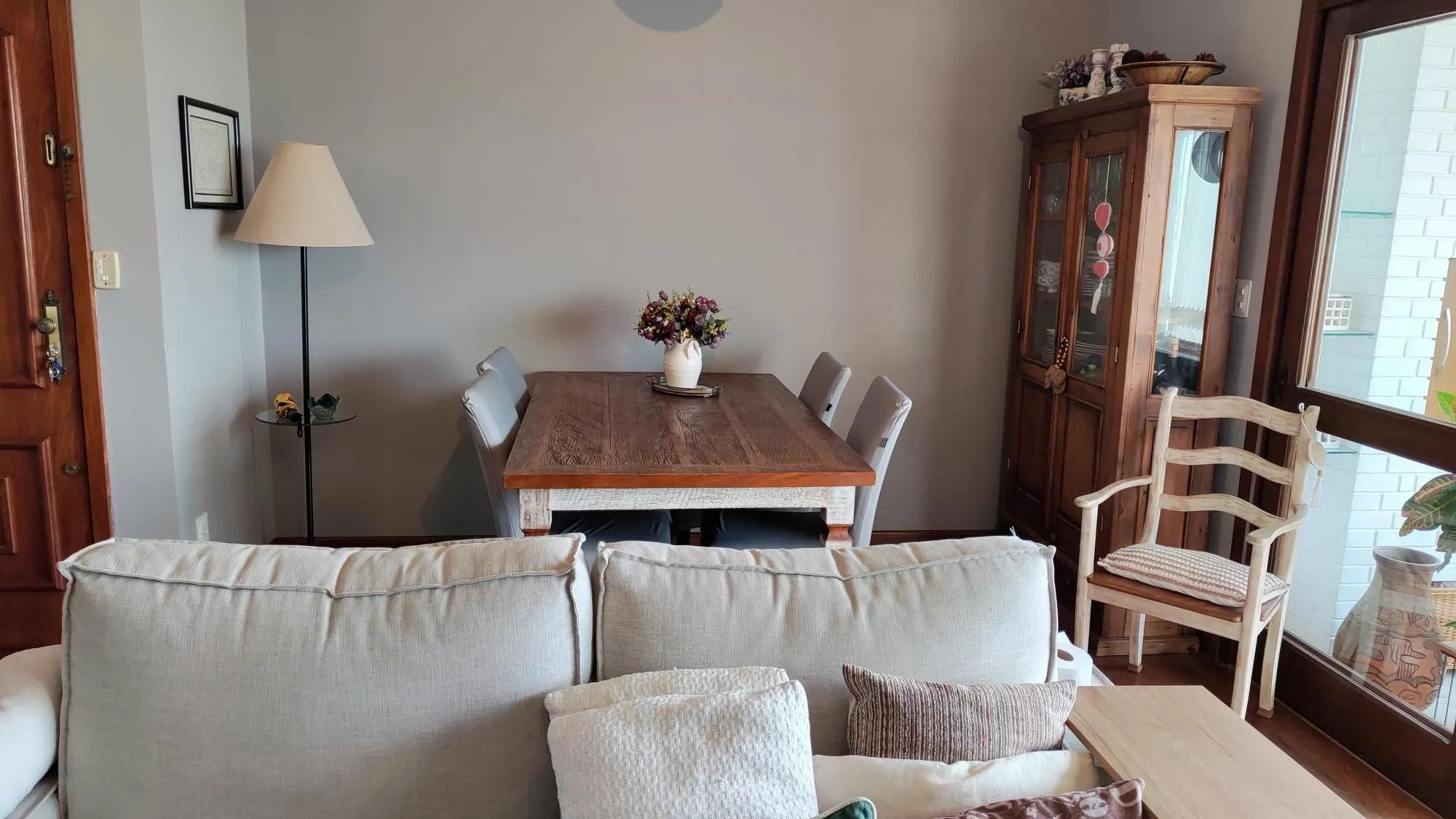 Imagem APARTAMENTO EXCEPCIONAL NO EDIFÍCIO SOLAR DOS PLÁTANO