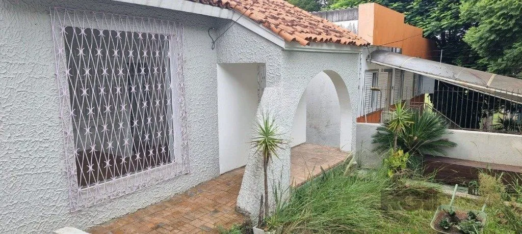 Imagem Casa de 2 dormitórios no bairro Petrópolis