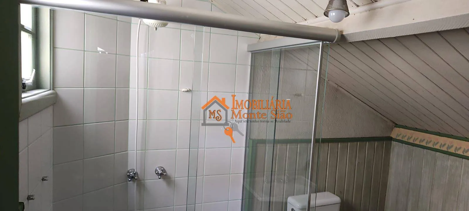 Imagem Sobrado com 4 dormitórios à venda, 500 m² por R$ 2.500.000,00 - Arujazinho II - Arujá/SP