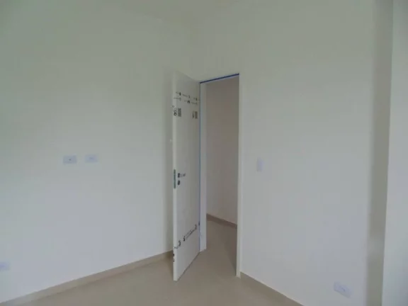 Imagem Casa com 2 dormitórios à venda, 54 m² por R$ 285.000,00 - Jardim Real - Praia Grande/SP