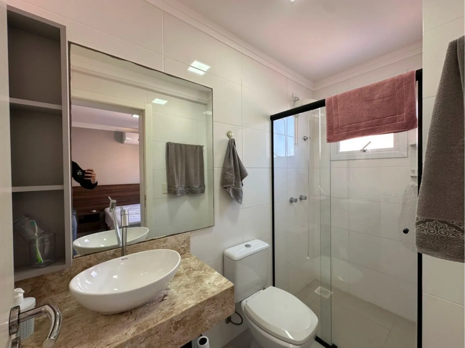 Imagem Apartamento à venda em Torres, Centro, com 2 quartos, 70m2