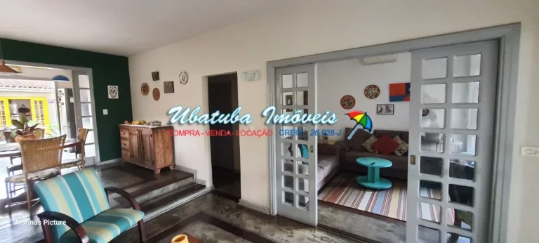 Imagem Sobrado com edícula em excelente localização na Silop com 04 dormitórios
