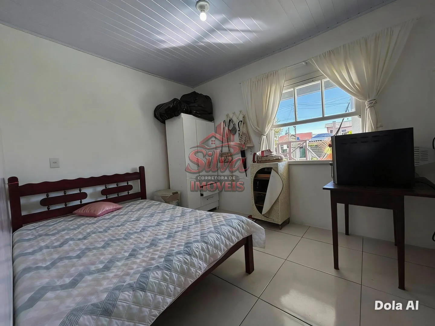 Imagem C1247 | Casa 4 dormitórios à venda a 300m do mar em Imbé