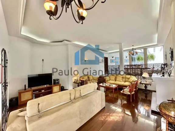 Imagem Casa espetacular à venda na Granja Viana em Cotia / SP