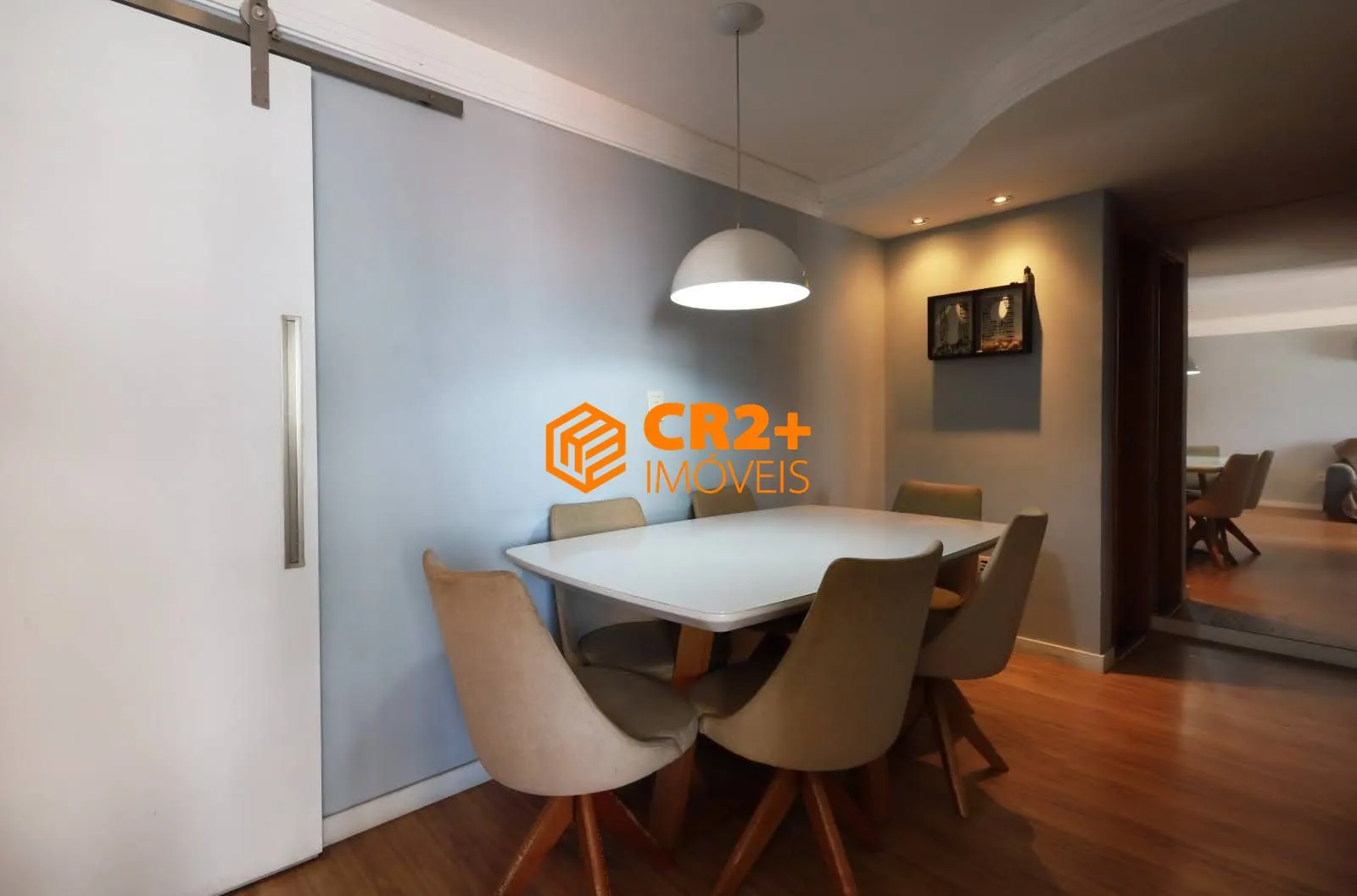 Imagem Vendo apartamento MOBILIADO com 2 quartos - 63m²