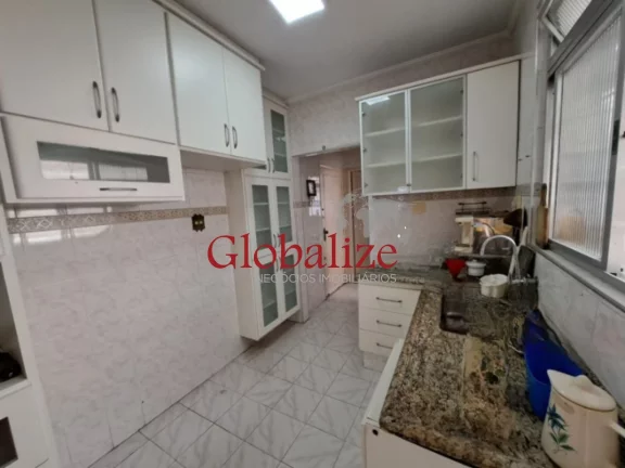 Imagem Apartamento à venda com 110m², 2 quartos, suite, dependência, vista mar frontal, andat alto por R$1.050.000,00 na Pompéia em Santos