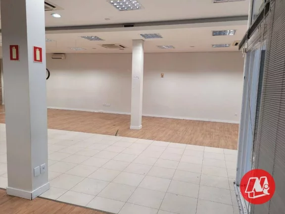 Imagem Loja de 228m² - Frente para a Protásio Alves