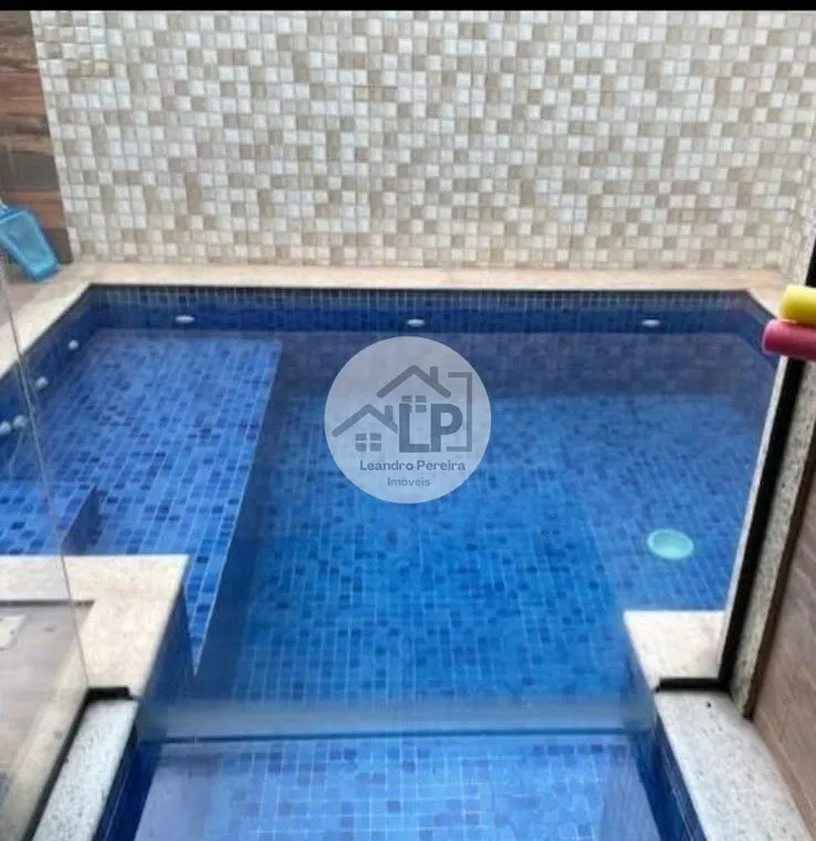 Imagem Casa de Alto Padrão à Venda no Vale da Colina | Volta Redonda, 190m² e Lazer Completo