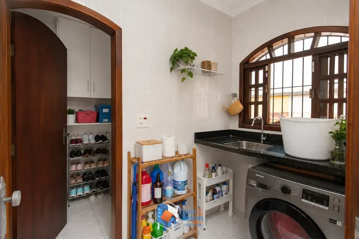 Imagem Sobrado para venda em Freguesia do Ó com 3 quartos, sendo 1 suíte, 212m²