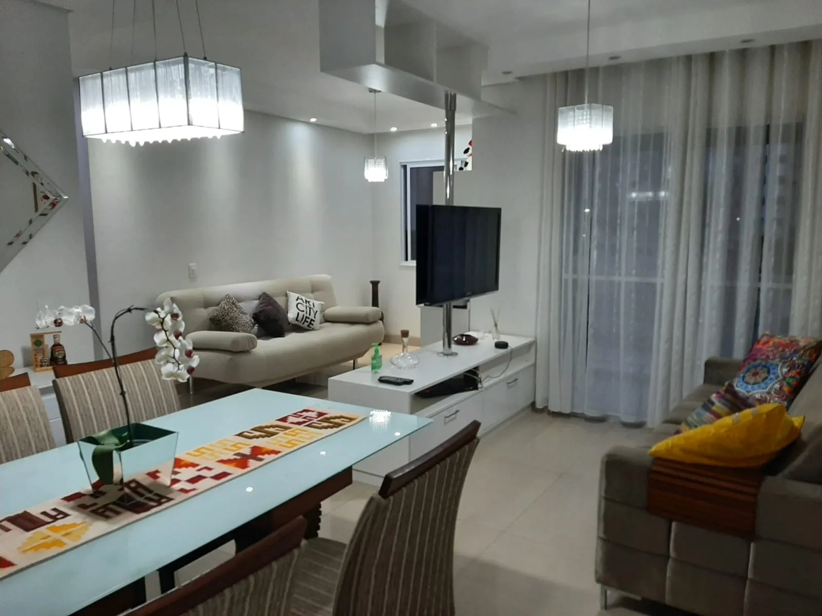 Imagem Lindo Apartamento de 68M² com sala 3 ambientes no Parque Campolim
