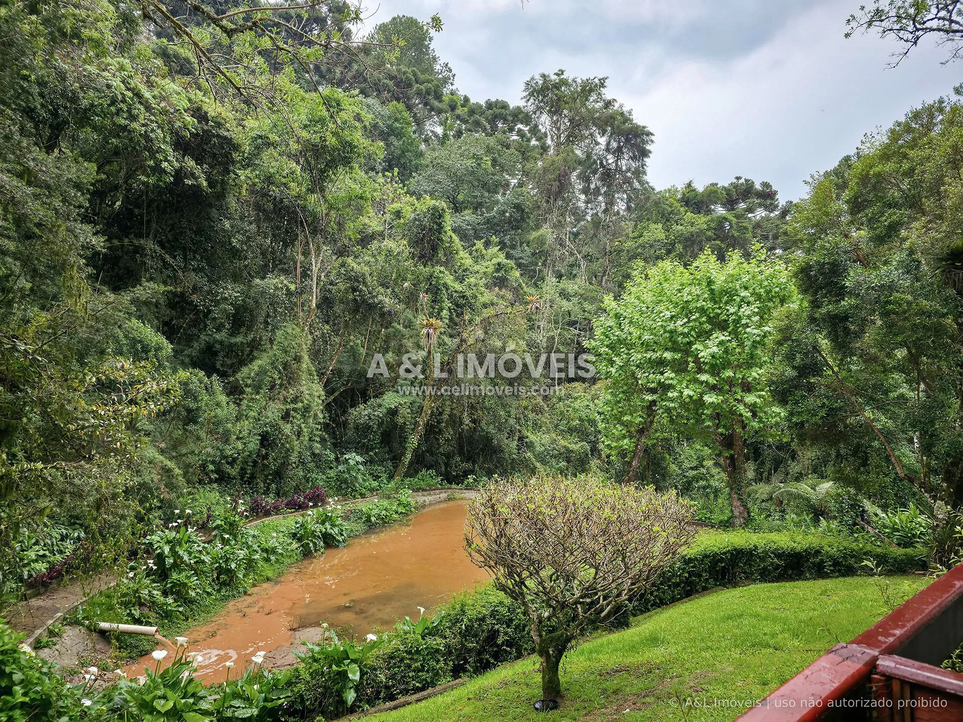 Imagem Apartamento à venda 103,58 m² na Vila Floresta, Campos do Jordão