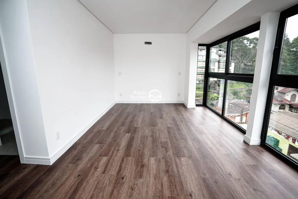 Imagem Vende-se apartamento em Gramado com 2 suites