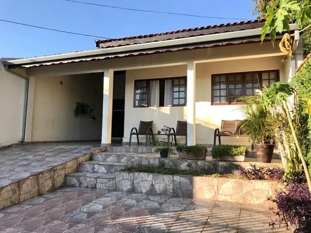 Foto do imóvel Casa à venda 3 Quartos, 1 Suite, 4 Vagas, 455M², Jardim Bela Vista, Taubaté - SP