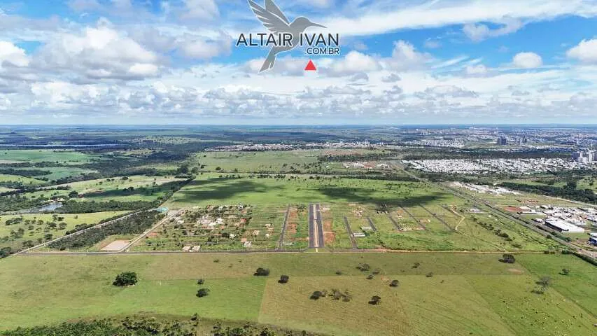 Imagem Lote à venda em Uberlândia, Laranjeiras