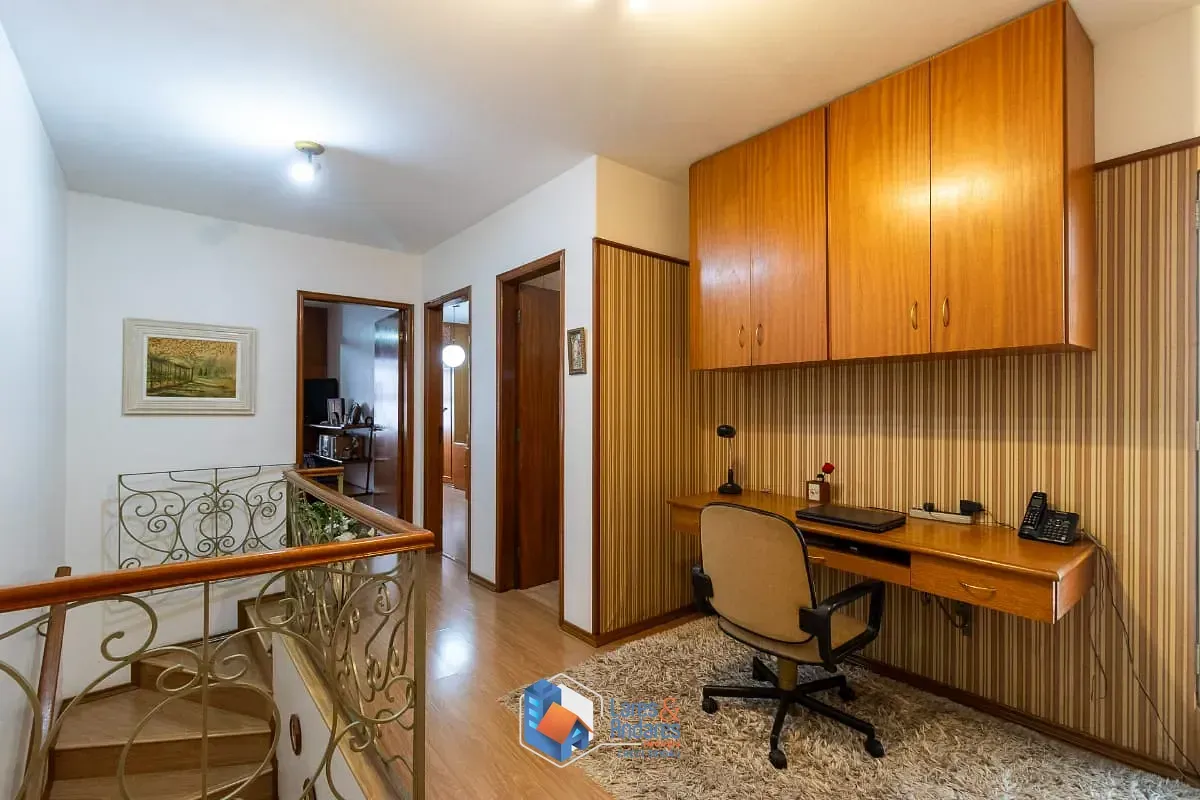 Imagem Casa para venda em Mirandópolis com 3 quartos, sendo 3 suítes, 284m²
