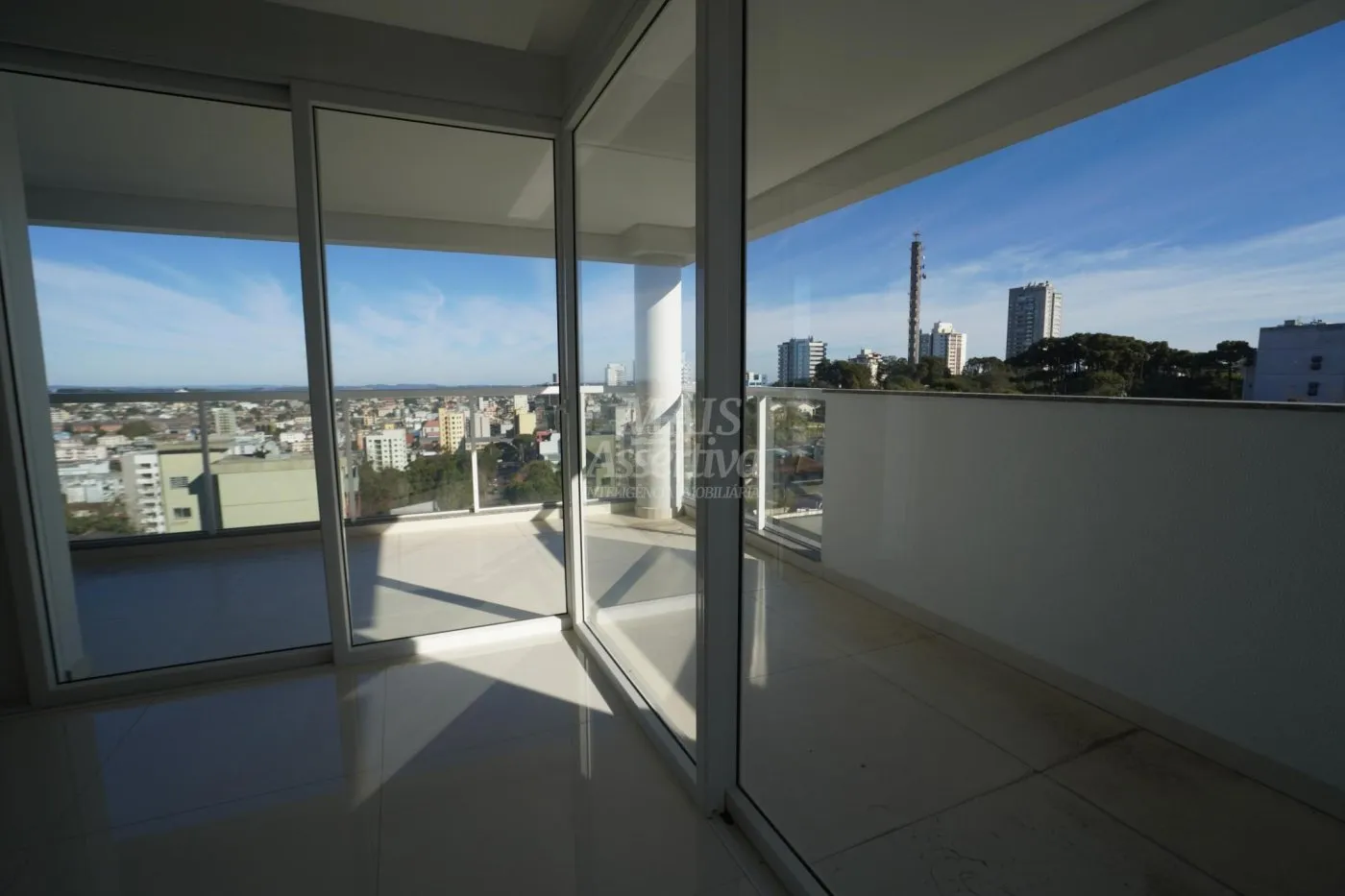 Imagem Apartamento novo à venda no Residencial Tharros, em Caxias do Sul-RS.