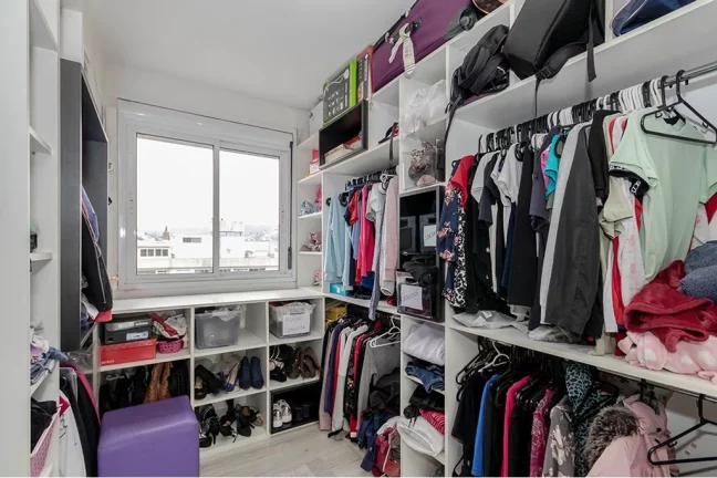 Imagem Apartamento à venda em Porto Alegre, Partenon, com 3 quartos, 70m²