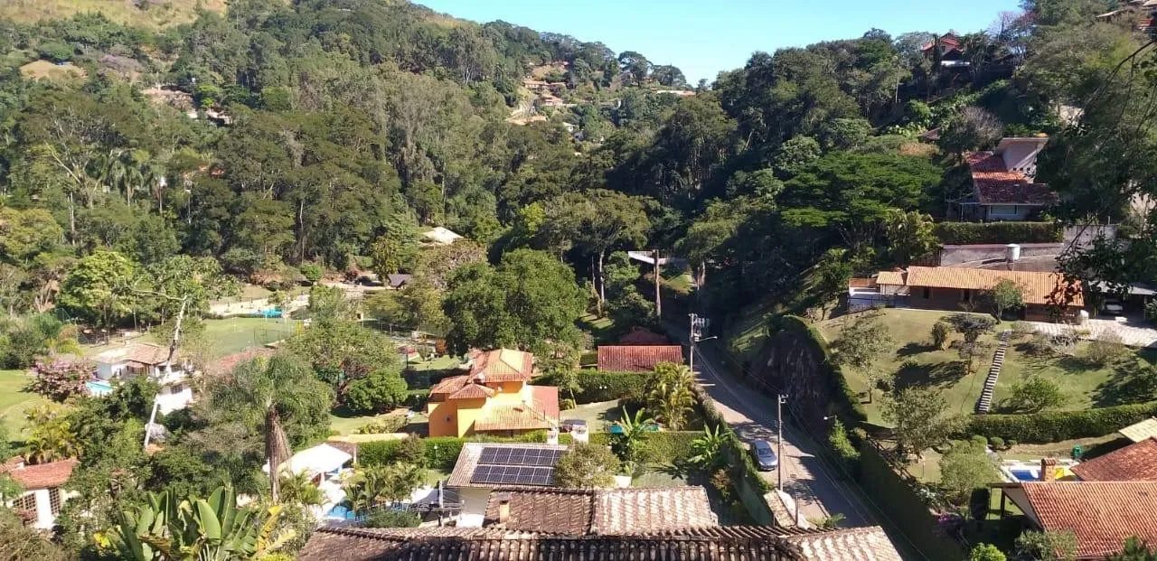 Imagem Casa em Condomínio para Locação em Petrópolis / RJ no bairro Itaipava