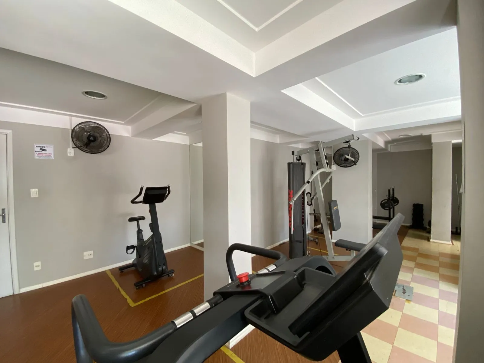 Imagem Apartamento à venda no Campolim com 2 dormitórios, varanda gourmet e 2 vagas de garagem