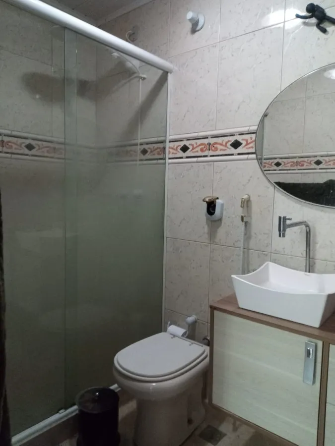 Imagem Casa em Condomínio para Venda em Teresópolis / RJ no bairro Araras