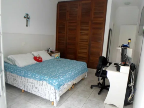 Imagem 3 dormitórios, suíte com hidromassagem, 2 salas, cozinha, bar seco e molhado, churrasqueira