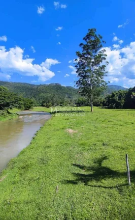 Imagem ropriedade a venda com 7 Hectares no município de Major Gercino/SC Distância de 2km do centro