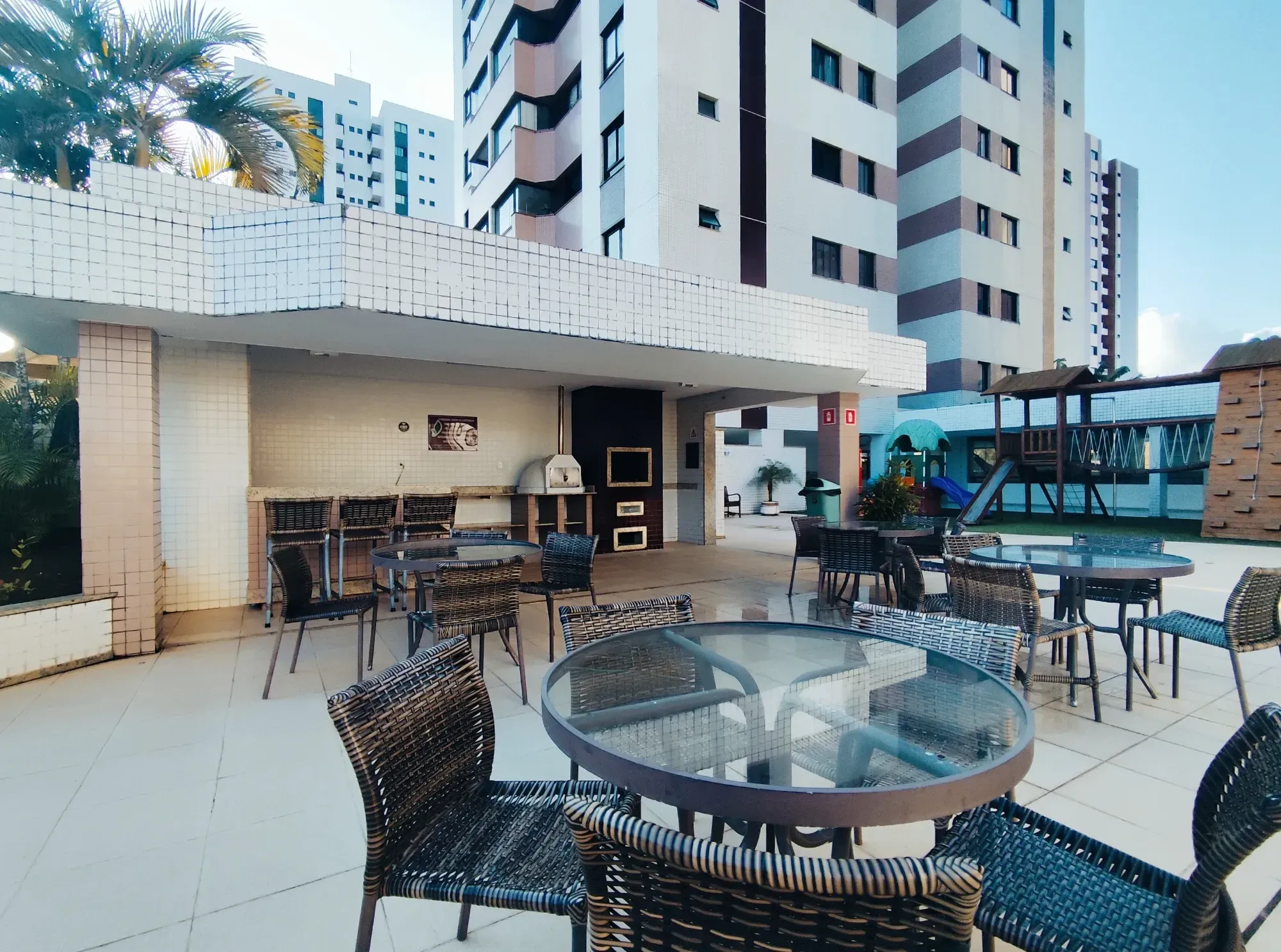 Imagem Apartamento com 3 Quartos à Venda, 114 metros em Luzia - Aracaju