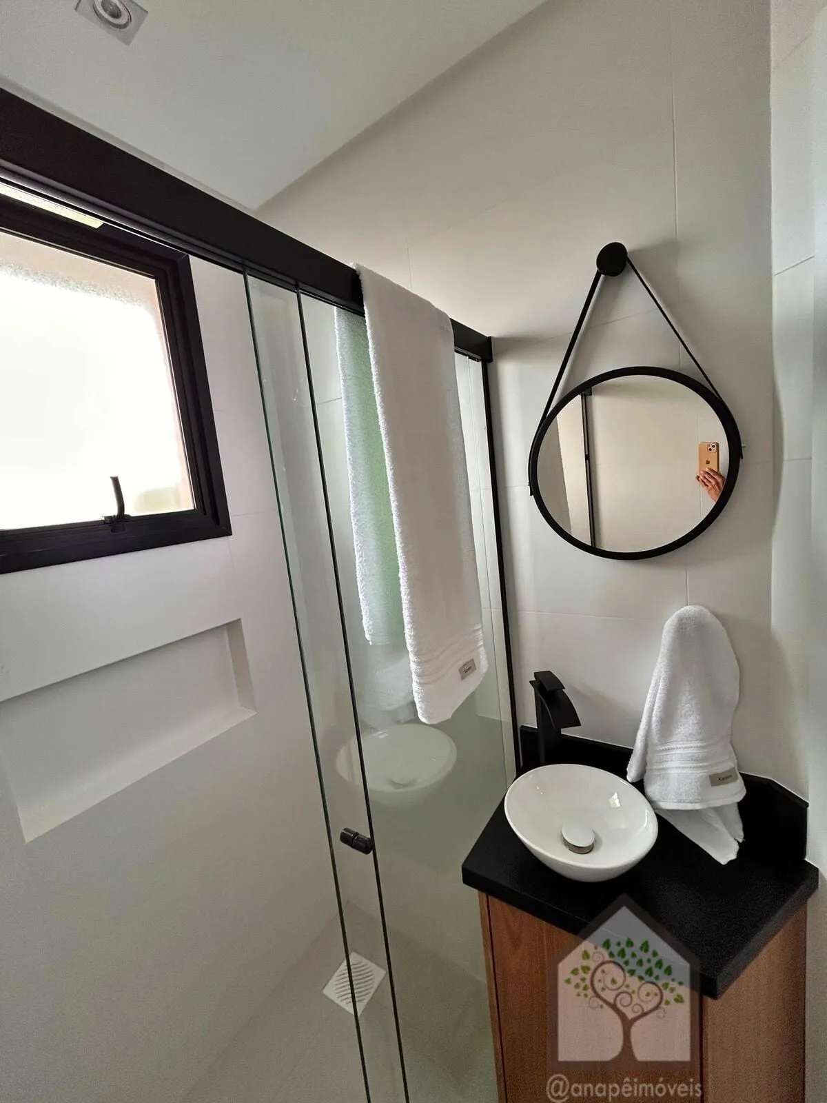 Imagem Studio Mobiliado à Venda na Carvoeira | 100 m da UFSC | Pronto para Morar ou Investir