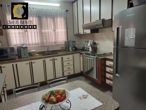 Imagem Apartamento na Ponta da praia com 3 dormitórios e 162m²