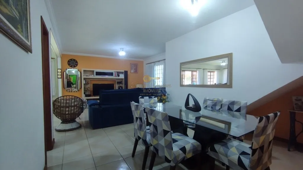 Imagem Casa em Condomínio para Venda em Teresópolis / RJ no bairro Green Valley