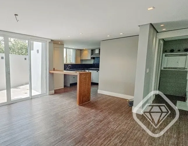 Imagem ALGUMAS VISTAS NÃO PRECISAM DE FILTRO.

Casa em condomínio na Vila Assunção, com vista para o Gu...