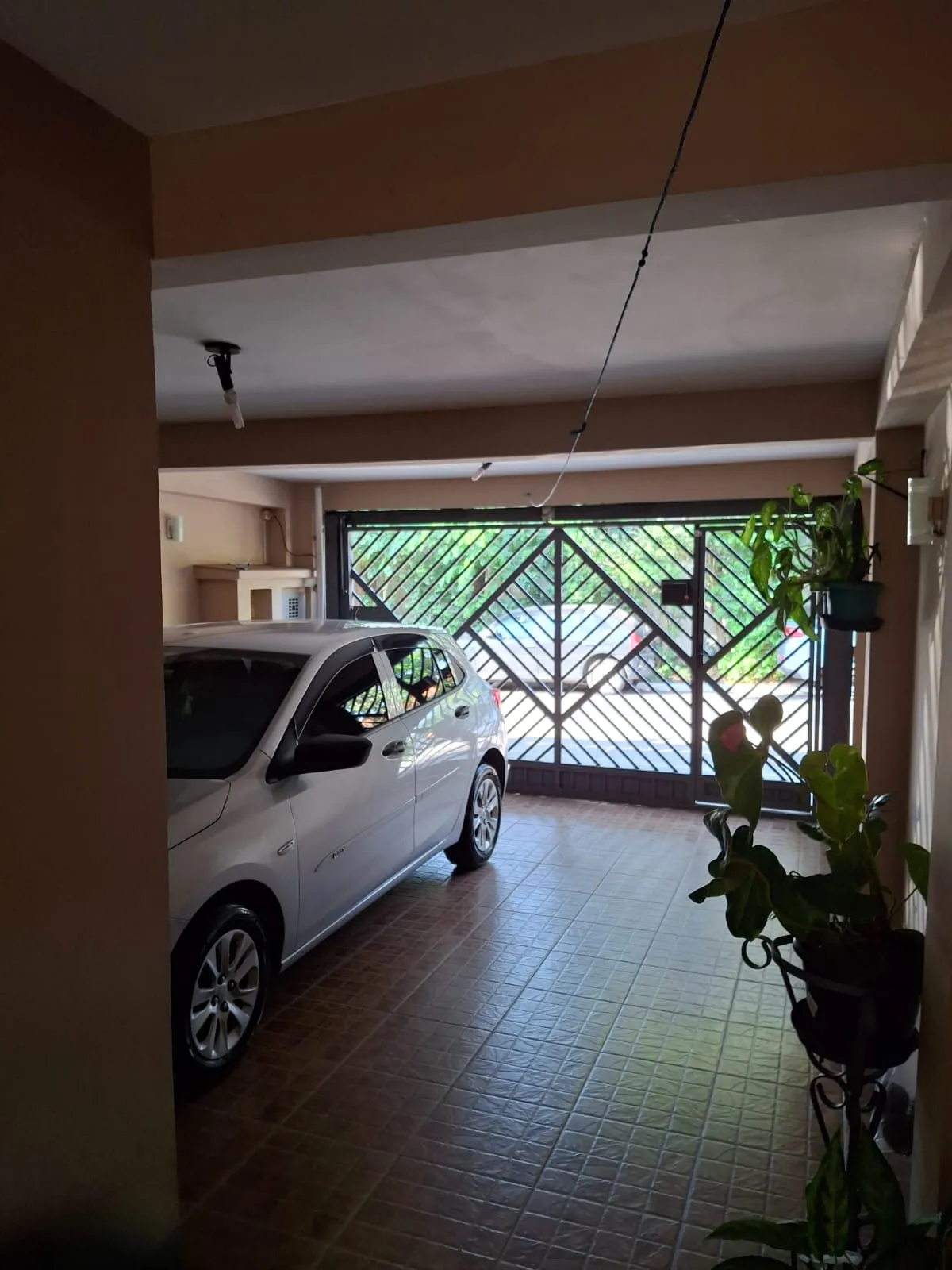 Imagem VENDO LINDO SOBRADO DE 02 DORMITÓRIOS NO JARDIM INGAÍ - PEDREIRA!